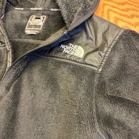 NORTHFACE JACKET - Picture 8 of 11